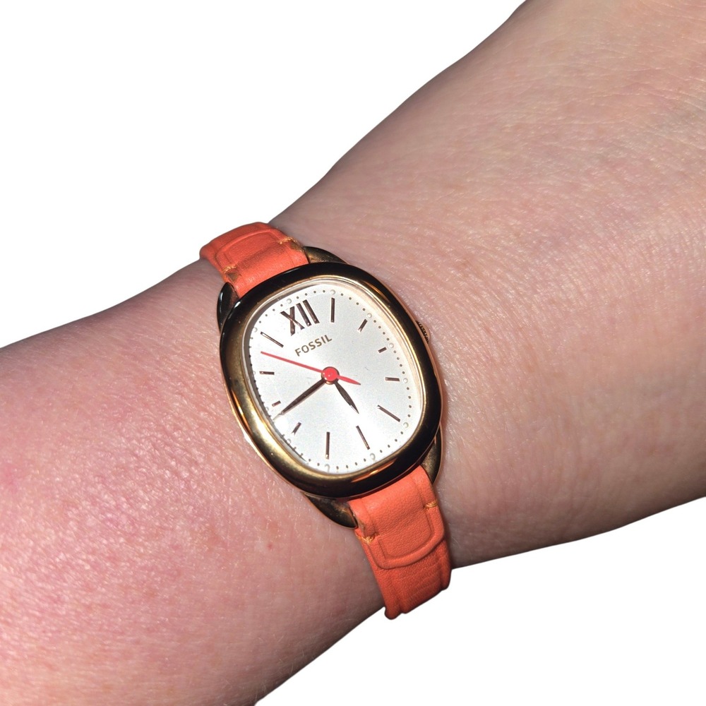 Fossil Georgia Watch Womens ES3580 Orange Leather Gold Tone Oval Face WORKS